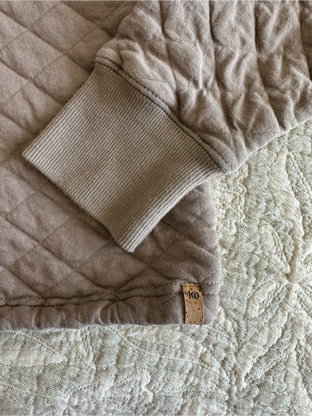 Tentree Quilted Cropped Hoodie in Taupe
